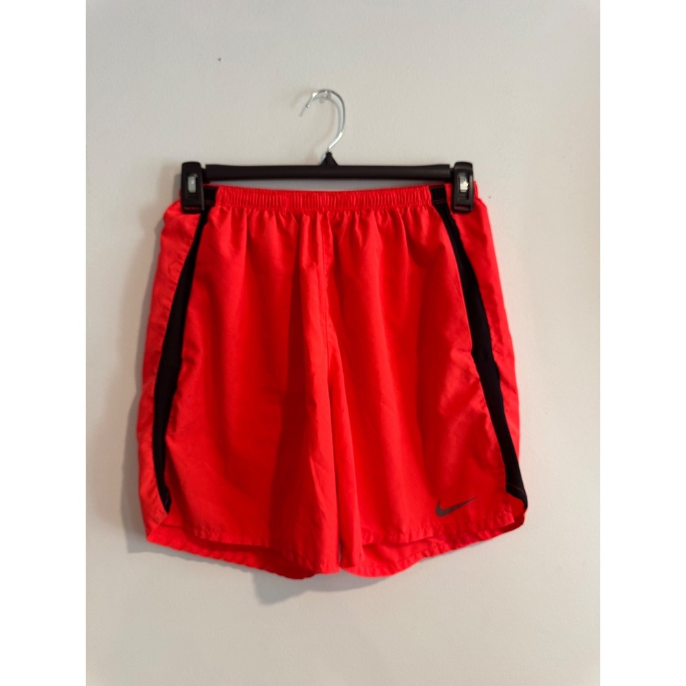 Nike Challenger Running Shorts Kids boys 14-16 Large Red Mesh Side Panels